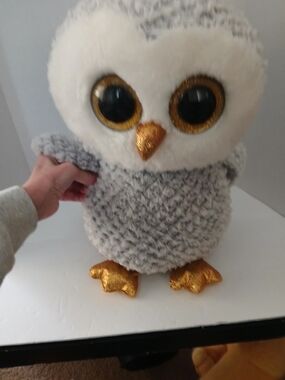 Source Unknown Plush Grey and White Owl with Gold Accents